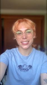 Alicia Hedges's Instagram, Twitter & Facebook