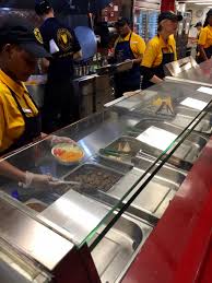 Review The Halal Guys Chicken And Gyro Platter Sean S Skillet