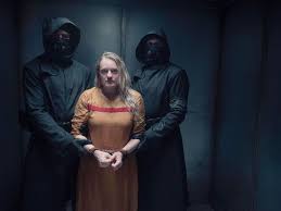 There are many unanswered questions but moss did hint that things with june, luke. Review The Handmaid S Tale Season 4 Is Far From Perfect Tv Gulf News