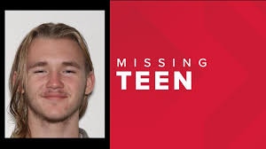 Police seek missing teen in Suffolk