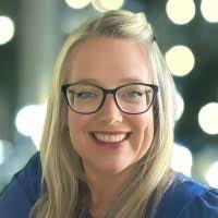 Lindsay Milligan's Instagram, Twitter & Facebook