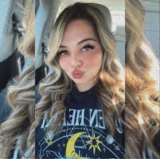 Who can recommend a reliable babysitter in Cape Coral?