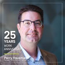 Andrew Riegler's Instagram, Twitter & Facebook