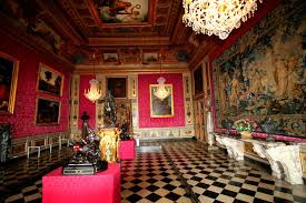 The french baroque, from the beginning, was an expression of the power and majesty of the kings of france.it was used less frequently on churches, and more often in the design of royal palaces and country residences. Interior Architecture 17th Century France Style Combining Architecture Interior Des French Interior Design Interior Architecture Design Interior Architecture