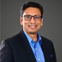 Wade Hudgens's Instagram, Twitter & Facebook