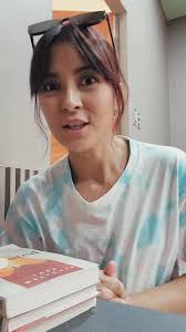 EXCLUSIVE: Here are the books thay the #PBBCollab housemates brought inside  the house! (Ibabalik din sa kanila ito AFTER ng task!)