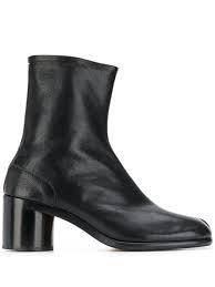 Get the best deals on maison margiela boots for men. Maison Margiela Tabi Boots Farfetch
