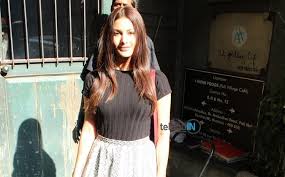 The pictures are from the sets of the upcoming palak muchhal's music video, pind khali lagda. Amyra Dastur Teluguin Gallery