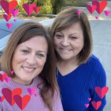 Congratulations to Dr. Lindsey Hildreth Welch, the College of Pharmacy's  APPE Director, who received UGA's "Advisor of the Year" at the SOAR Awards  last evening