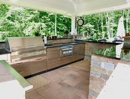 outdoor kitchens = the ultimate garden