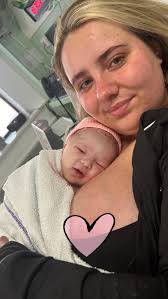 Now that I've had a chance to, I'd love to find/thank the 3 women that  helped me this afternoon at TCH ED. I came in with my daughter who was very  unwell