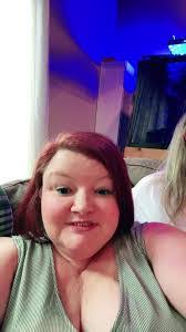 Heather Millett's Instagram, Twitter & Facebook