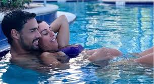 Domenica notte ci ho dormito insieme: Fabio Fognini E Flavia Pennetta Genitori Bis L Annuncio Via Social In Quattro Sara Ancora Piu Bello