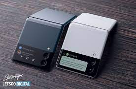 We can see the new color scheme that samsung has chosen for the device. Galaxy Z Flip3 New High Quality Renders Integrate The Next Gen Samsung Clamshell S Latest Leaks Notebookcheck Net News