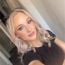 This afternoon myself, Ryan Spinks and Myles Cleland attended HORSFORTH  SCHOOL in Leeds to speak to Y12 and Y13 about the role of a Quantity  Surveyor and promote our trainee vacancies. |