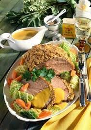 Schweinenackenbraten Mit Senfkruste Auf Wirsing Mohren Gemuse Rezept Lecker Mohren Gemuse Rezepte Lecker