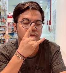 Max Medeiros (@m4xwore) • Instagram photos and videos