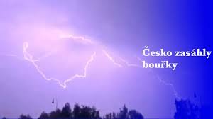 Další silné bouřky s přívalovými srážkami, silným větrem, případně krupobitím čekají meteorologové dnes večer a v noci. Hapcpiwopxb7em