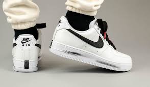 Sepatu nike_air force 1 g dragon peaceminusone paranoise 2.0 unisex sepatu sneakers terbaru sepatu fashion pria wanita sepatu running sepatu santai sepatu . Kolaborasi Nike X G Dragon Berlanjut Peaceminusone X Af1 Para Noise 2 0 Diumumkan T Kaos