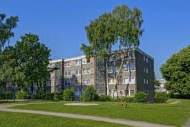 2,5 zimmer wohnung 65m² mit balkon,einbauküche und eigene parkplatz in lütgendortmund. 5 Zimmer Wohnung Zu Vermieten 44328 Dortmund Scharnhorst Schmollerweg 9 Mapio Net