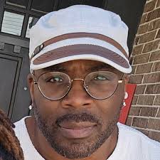 Do you think relationships today still present this type of dynamic, or are  things completely different?