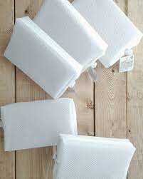 ᴀʏᴍ on instagram セリアのevaポーチ 無印良品のスパバッグに似てる ちゃんと自立するよ ikeaやニトリや100均のケースにもシンデレラフィットする物があるようで インテリア 収納 収納 無印良品 収納 クローゼット