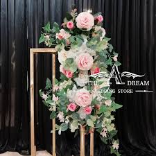 Hanging flower decorations for weddings. Pink Hanging Flower Easy Decor Beautiful Wedding Flower Arrangement From The A Dream Wedding Store Buy Wedding Flowers Hanging Flower Flower Arrangement Product On Alibaba Com