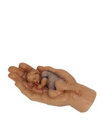 In gottes hand geborgen · casting netslictyn℗ abakus musikreleased on: Geborgen In Gottes Hand Farbe Blau Holzschnitzereien Und Krippen Aus Groden Demetz Patrick