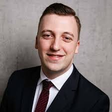 Jason Knighten's Instagram, Twitter & Facebook