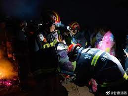 Re:新聞中國甘肅百公里越野賽下冰雹凍雨21名跑@gossiping，共有0則留言，0人參與討論，0推 0噓 0→， ※ 引述 《axzs1111 (★~板橋本環奈~★)》 之銘言： : Y6qyypjalijmgm