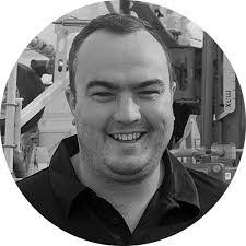 Liam Hines's Instagram, Twitter & Facebook