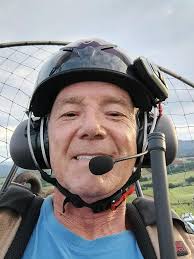 Paraglider Mark Cross killed in flying accident at Mena Creek