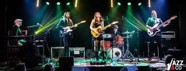 En 2014, il forme avec jessie lee le groupe jessie lee & the alchemists dont il sera le compositeur et arrangeur. Tickets Jessie Lee The Alchemists Modern Blues Rock Billetweb