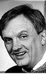 Dennis Runge's Instagram, Twitter & Facebook