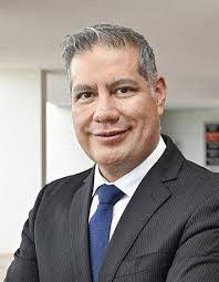 Marco Badillo's Instagram, Twitter & Facebook