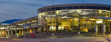 Kelowna international airport has one runway and a single passenger terminal with eight gates. Kelowna Airport Duty Free Ylw S Shopping And Dining Guide
