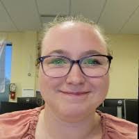 Rebecca Mellott's Instagram, Twitter & Facebook