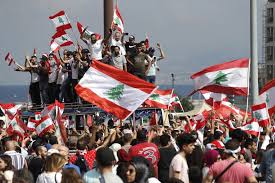 Despite its small size, lebanon has many great destinations, with some of the world's oldest cities, and venues hard to find in other parts of the middle east, such as vineyards, nightclubs, and ski resorts. La Catastrophe Economique Au Liban Les Sherpas