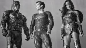 Snyder cut tiene como protagonistas a henry cavill (superman) ben affleck (bruce wayne) gal gadot (diana prince), jason momoa de acuerdo a la sinopsis oficial, en la liga de la justicia de zack snyder, decidido a garantizar que el último sacrificio de superman (henry cavill) no. Nuevas Imagenes Del Snyder Cut De Justice League 90 Completado Meristation
