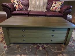 I am finally sharing that coffee table i've been teasing you with pics over in my instagram stories. Turquoise Chalk Paint With Dark Wax Novocom Top