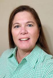 We are thrilled to announce Candace Young as our new girls' tennis coach  for the 2025-26 school year. Candace brings a wealth of tennis knowledge  and a terrific background. Candace is an