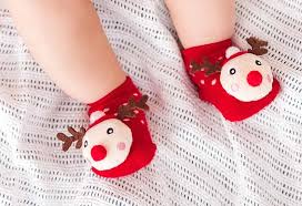 Cris is a variant form of christina (latin). Top 100 Christmas Baby Names For Boys Girls With Meanings