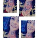 Shandi Maler's Instagram, Twitter & Facebook