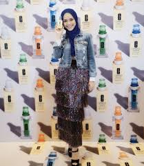 Sari yanti makin cantik cantik cantik bila jep dah sah jd suami dia. Biodata Pelakon Sari Yanti Isteri Jep Sepahtu Iluminasi