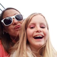 How to track daughter's arrival at Fort Jackson?