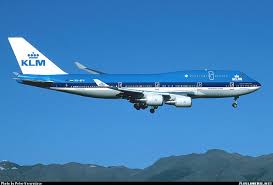 Various growth 747 models have been studied. Airliners Net