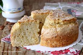 La texture meravigliosamente fondente, entra subito in sintonia con le esigenze della pelle aiutandola a ritrovare benessere e comfort ed un risveglio di radiosa bellezza! Torta Al Latte Di Mandorla Senza Burro Sofficissima La Cucina Sottosopra