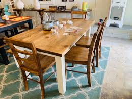 American furnishings liver with few manufacturers. Rustic Farmhouse Table Set With Bench And Chairs White Base And Early American Brown Top Dining Set With Chairs Kitchen Table Set