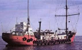 radio caroline djs from the sinking