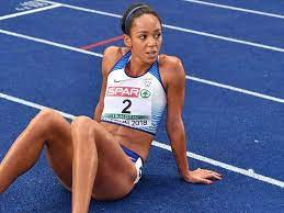 L'heptathlon est le combiné de sept épreuves d'athlétisme.le mot heptathlon provient de la racine grecque hepta (sept) et athlon (compétition). What Katarina Johnson Thompson Eats In A Week